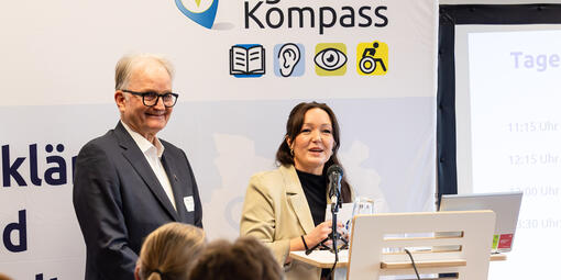  Isabelle Rosière und Norbert Theobald bei den Begrüßungsworten