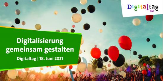 Feld mit Luftballons und Schriftzug Digitalisierung gemeinsam gestalten 