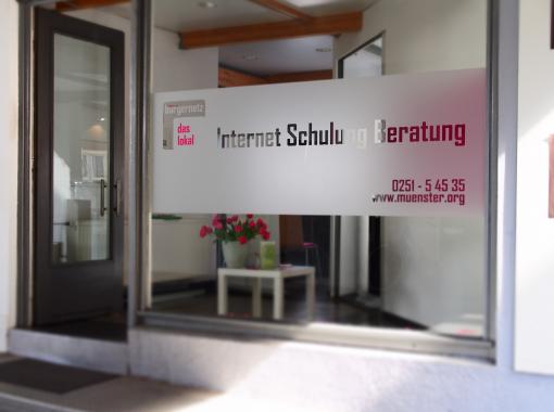 Eingangsbereich der Internet Schulungsräume in Münster